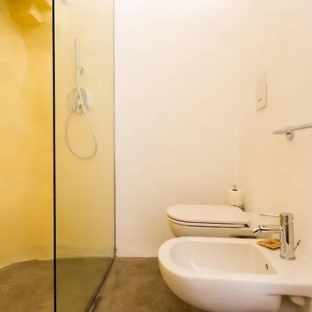 בית הארחה La Finestra Dimora Charme 4*